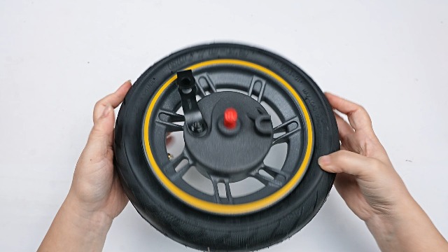 rin ① Scooter Front Replacement Wheel, 10 Inch 60/70‑6.5 Vacuum Tire